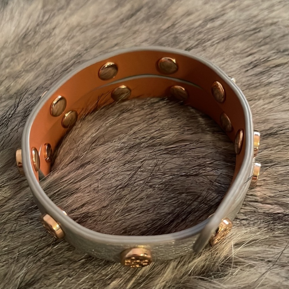 Tory Burch double tour bracelet - Picture 2 of 3